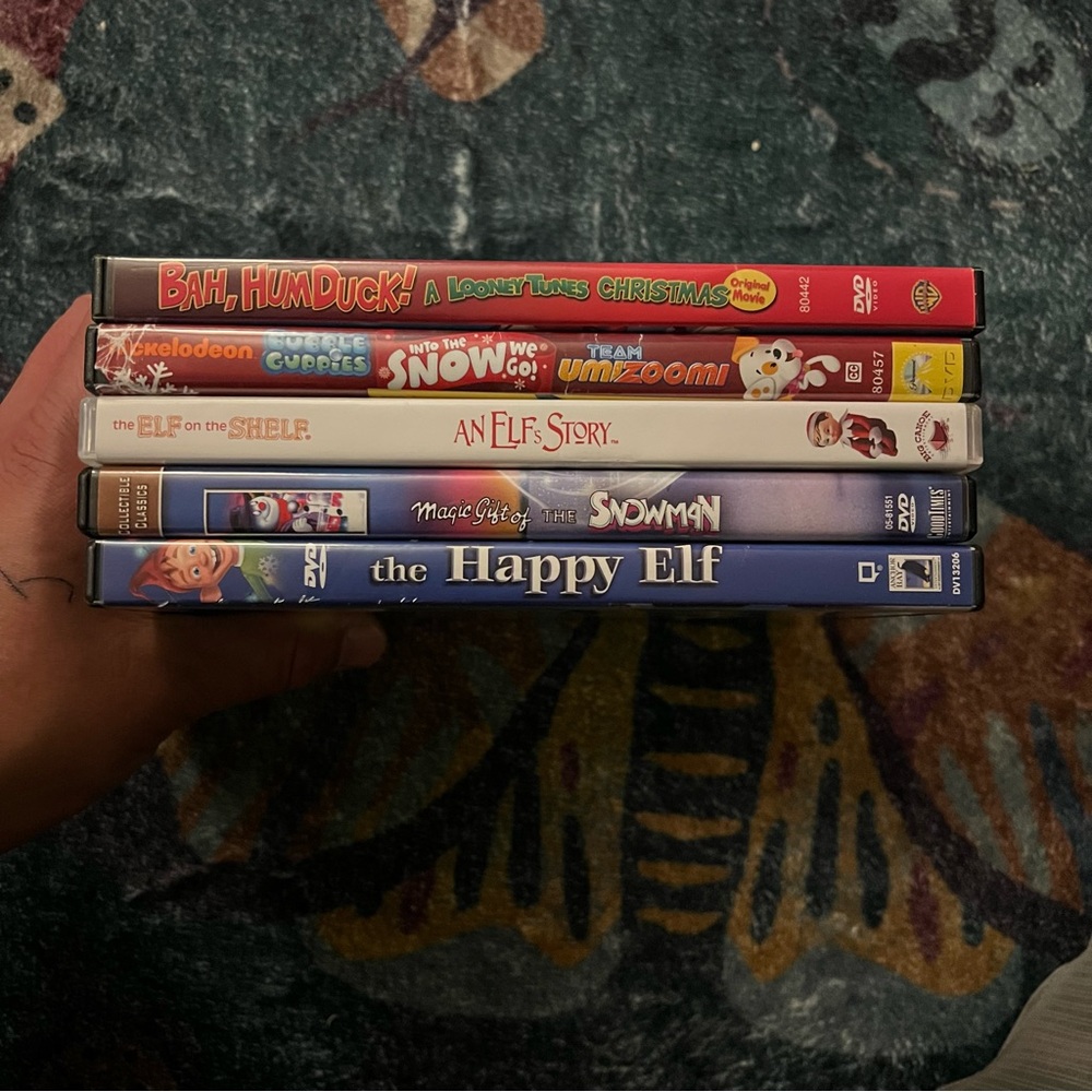 Kids Holiday DVD Collection - Picture 9 of 9